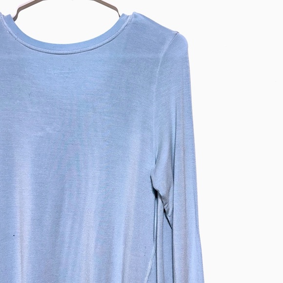 Soft Surroundings Sublime Long Sleeves Plunge Neck T-Shirt In Glacier Blue PXS - Picture 7 of 11